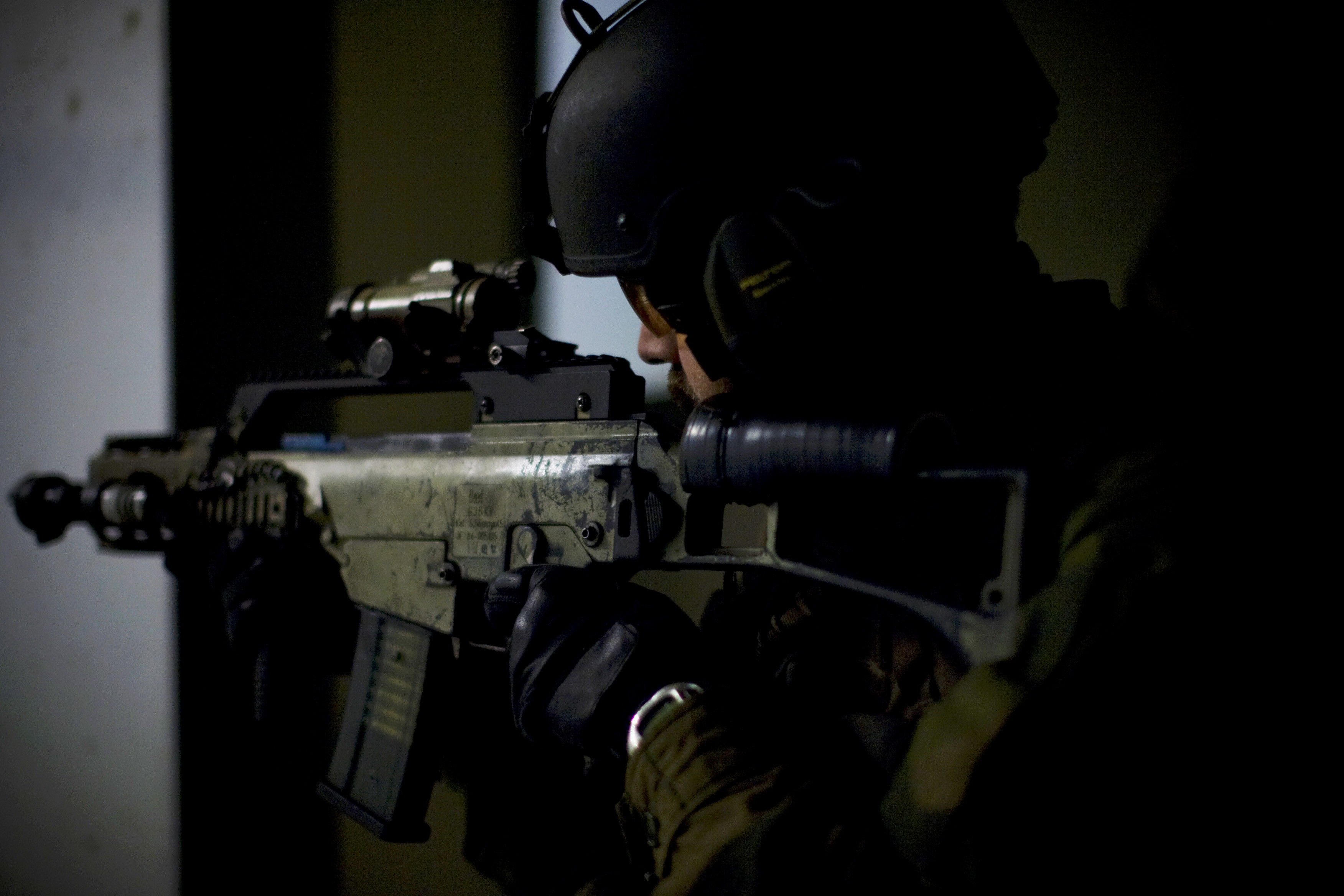 Click image for larger version

Name:	1436 KJK operatører driver skytetrening.jpg
Views:	722
Size:	937,0 KB
ID:	1048989