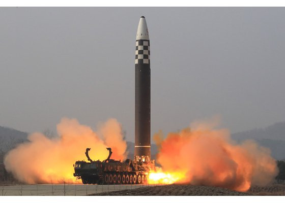 Click image for larger version

Name:	FOpOoEsXMA0i2Up?format=jpg&amp;name=small.jpg
Views:	409
Size:	31,9 KB
ID:	1071410