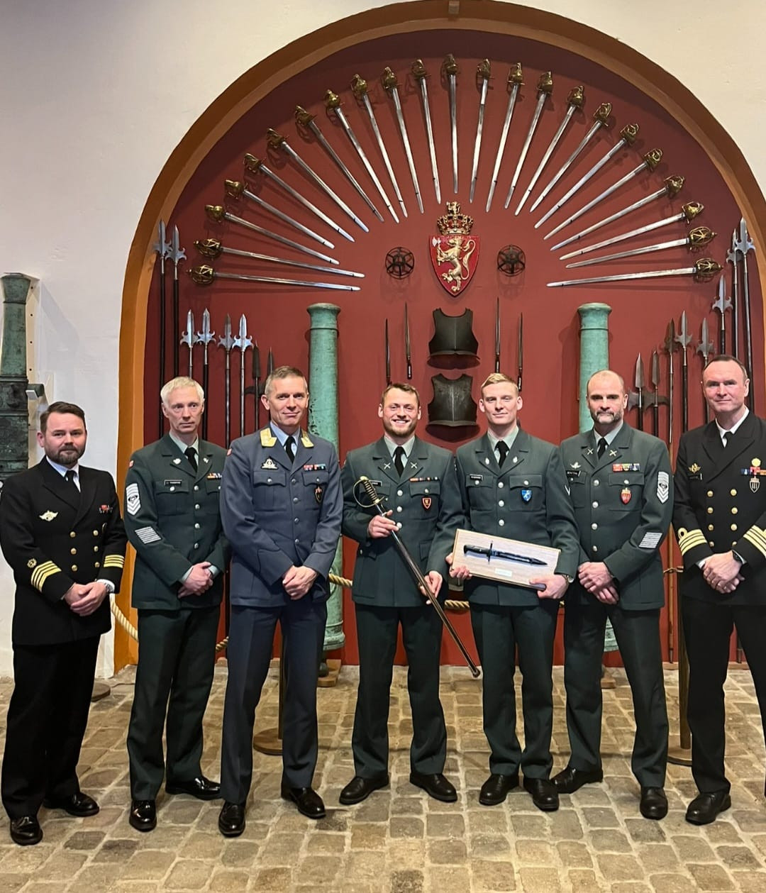 Click image for larger version

Name:	FBS.jpg
Views:	544
Size:	315,5 KB
ID:	1121939