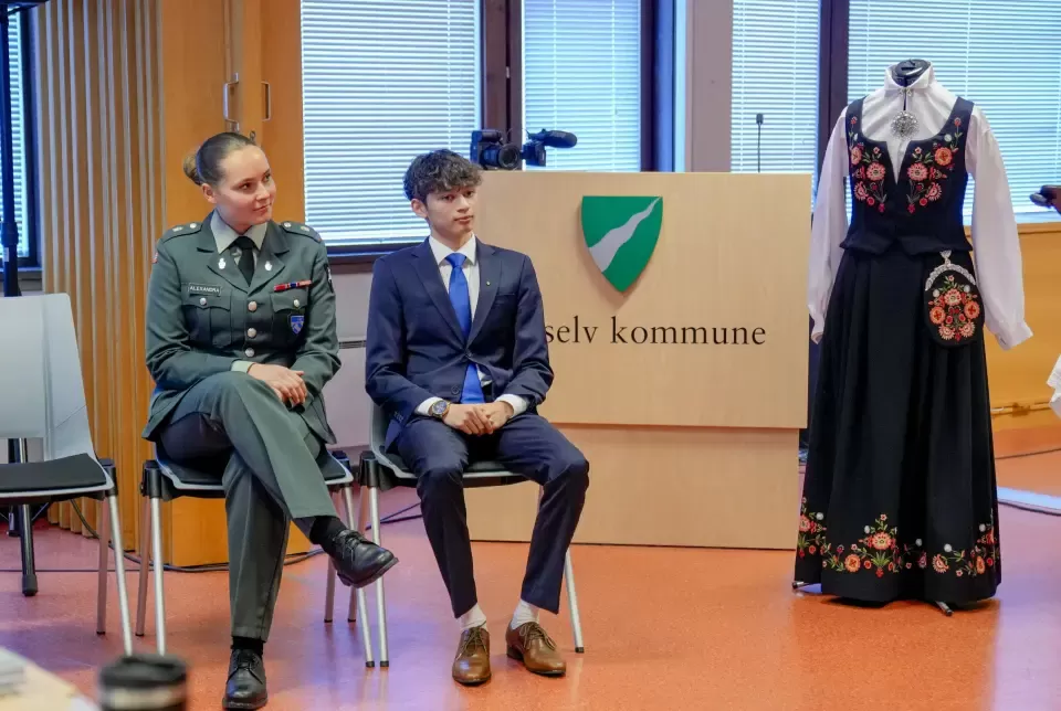 Click image for larger version

Name:	431404.webp?imageId=431404&amp;x=0.00&amp;y=0.00&amp;cropw=100.00&amp;croph=100.webp
Views:	280
Size:	60,5 KB
ID:	1144375